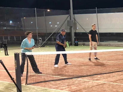 Canberra never played tennis before